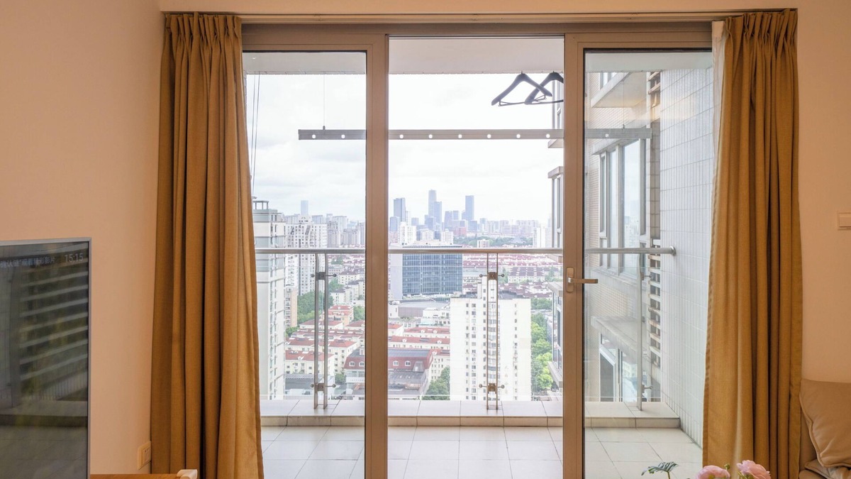 Xujiahui Bed & Breakfast | Tyms 3BR 2BA Apt Near Metro