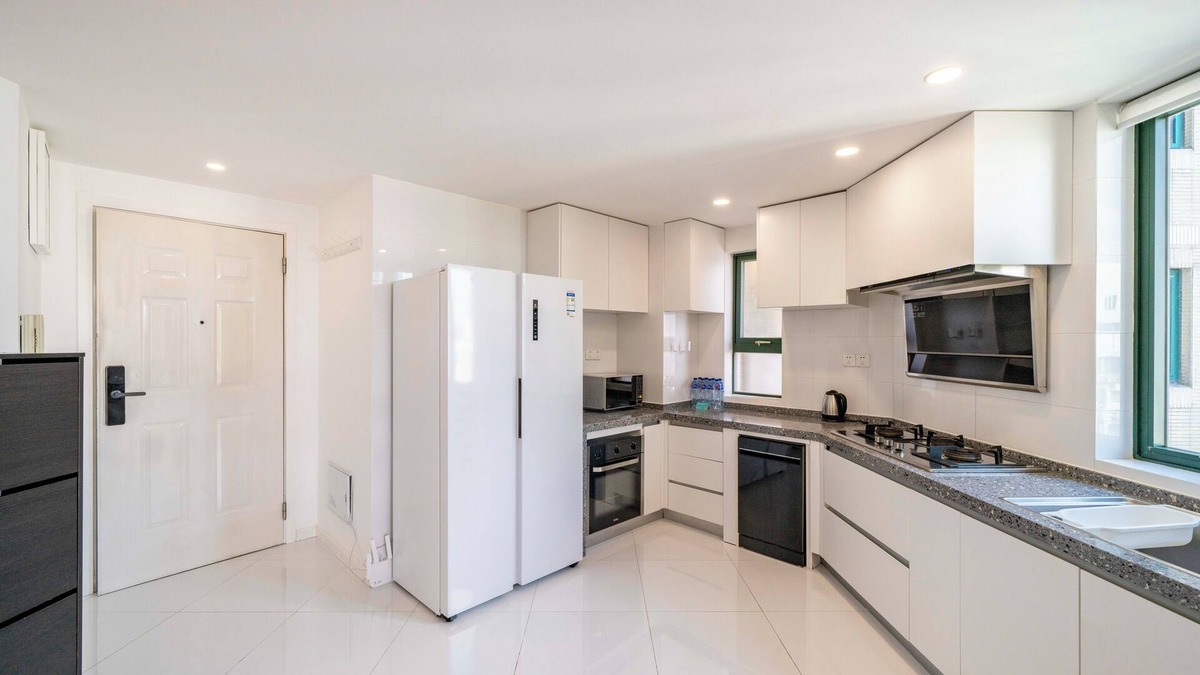 Xujiahui Bed & Breakfast | Tyms 4BR 2BA Apt Novel Garden