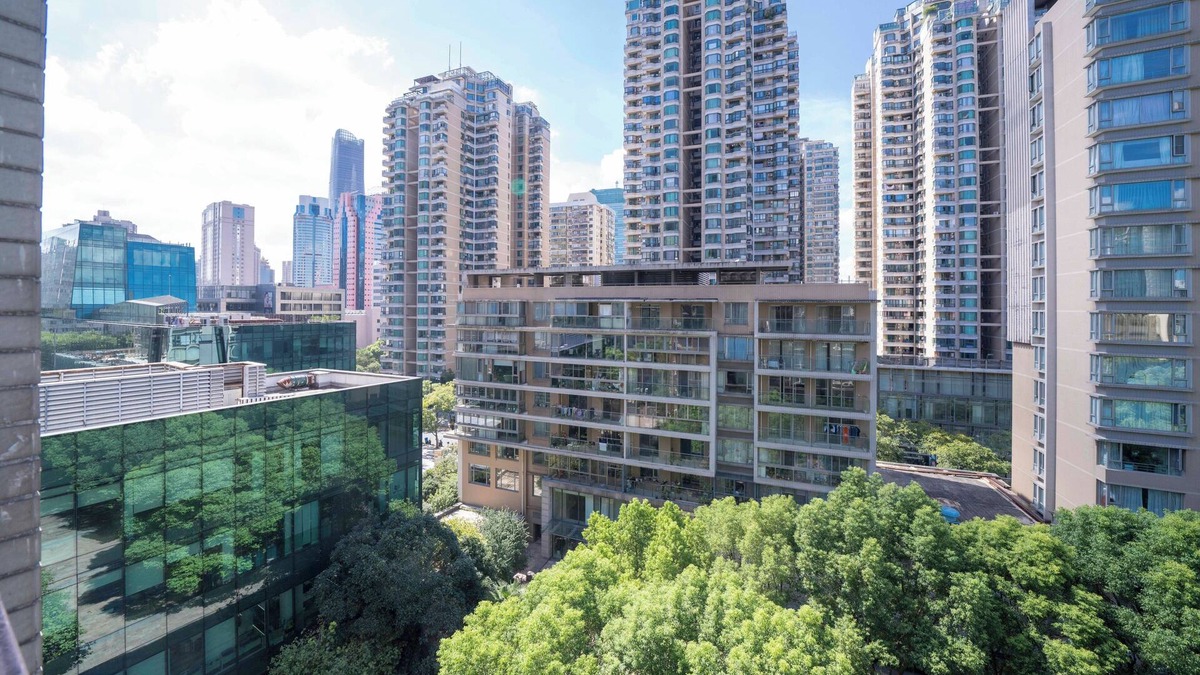 Xujiahui Bed & Breakfast | Tyms Elegant 3BR 2BA Apt Yongxin Century