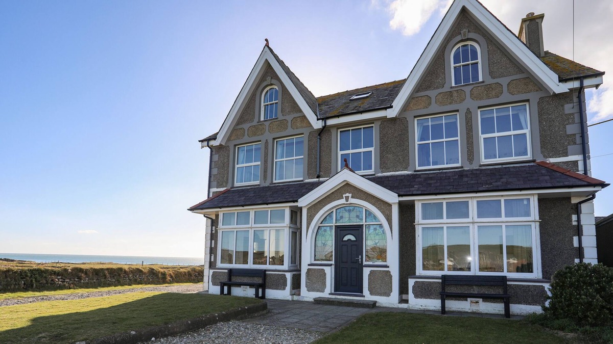 Llanengan Cottage | TYN DON, pet friendly, character holiday cottage in Abersoch
