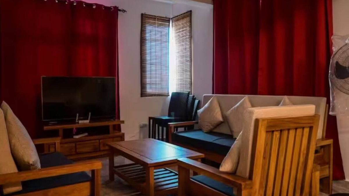 Candos Apartment | U & S Luxury Apartments Ltd 6