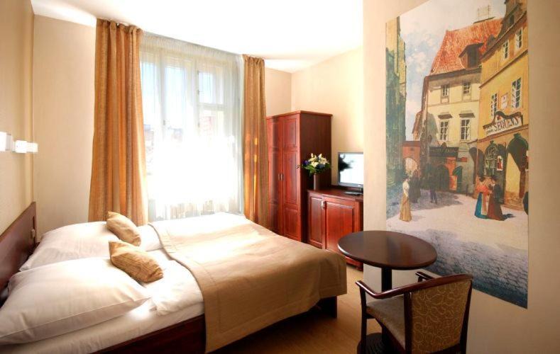 Stare Mesto Hotel | U Stare Pani - At the Old Lady Hotel