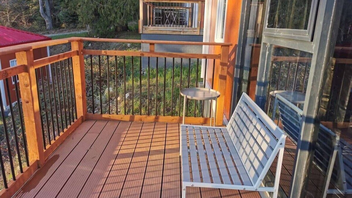Powell River Apartment | U4 Seaside Serenity: Seal Bay Glamping Retreat