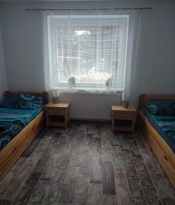 Cerveny Kostelec Apartment | Ubytování Vistárie