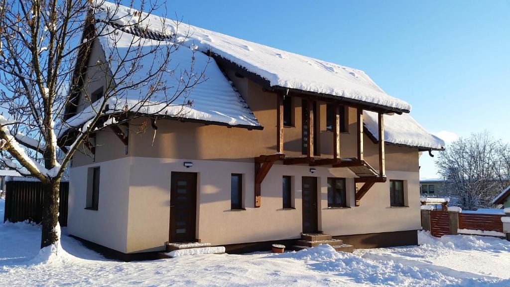 Velky Slavkov Apartment | Ubytovanie Saška