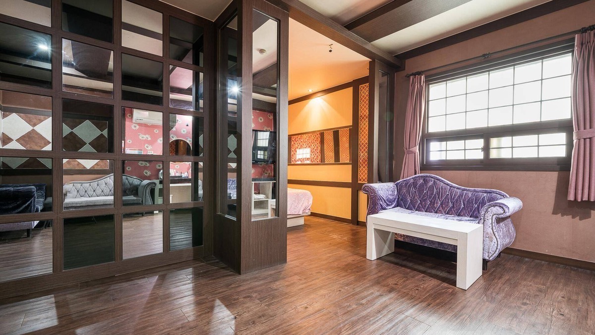 Dong-gu Hotel | Ulsan Ilsan Cook