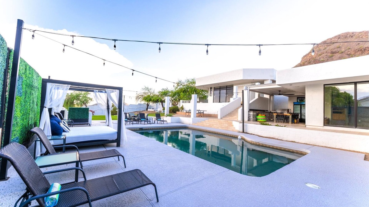 Paradise Valley Village House | Ultimate Celebrity Retreat - Heated Pool & Hot Tub