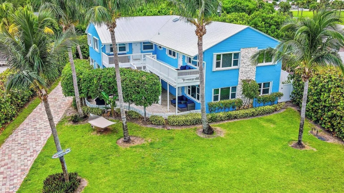 Fort Pierce Shores House | Ultimate Group Escape | 8BD Oceanfront Beach House