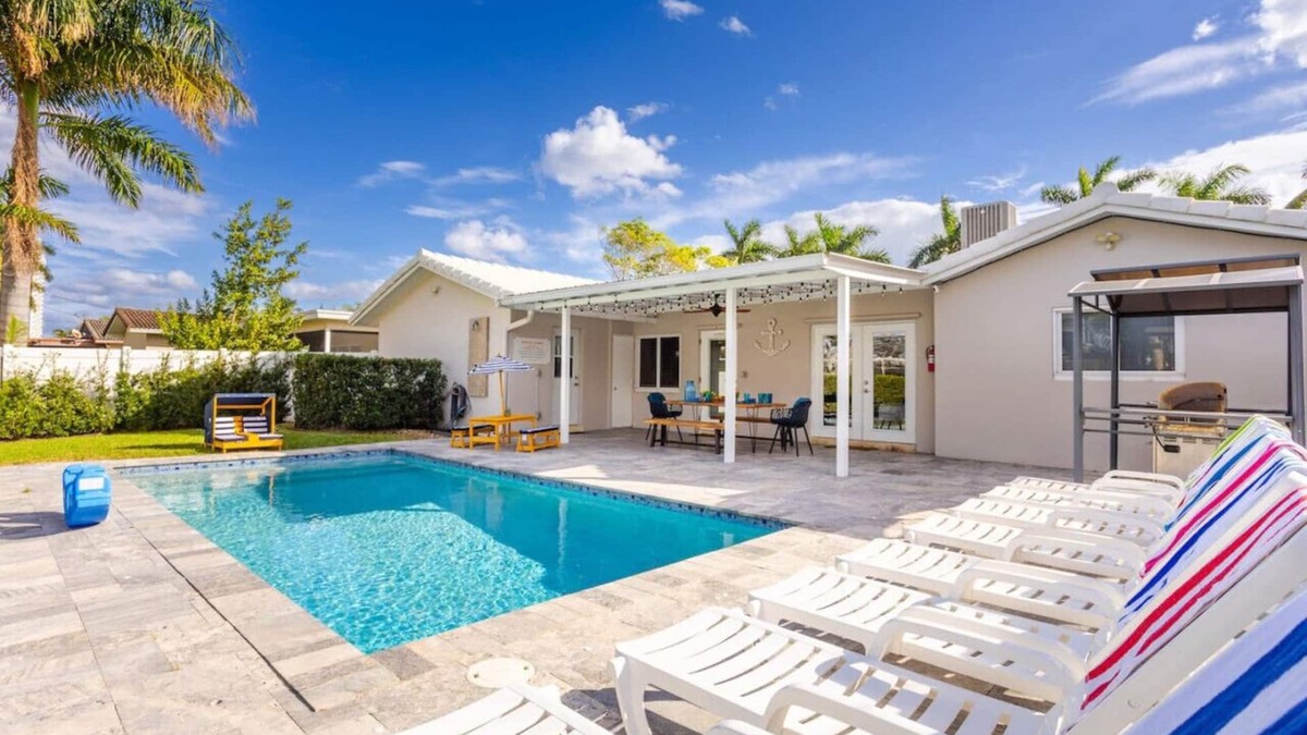 South Lake Villa | Ultimate Luxury 5BR Villa near Hollywood Beach