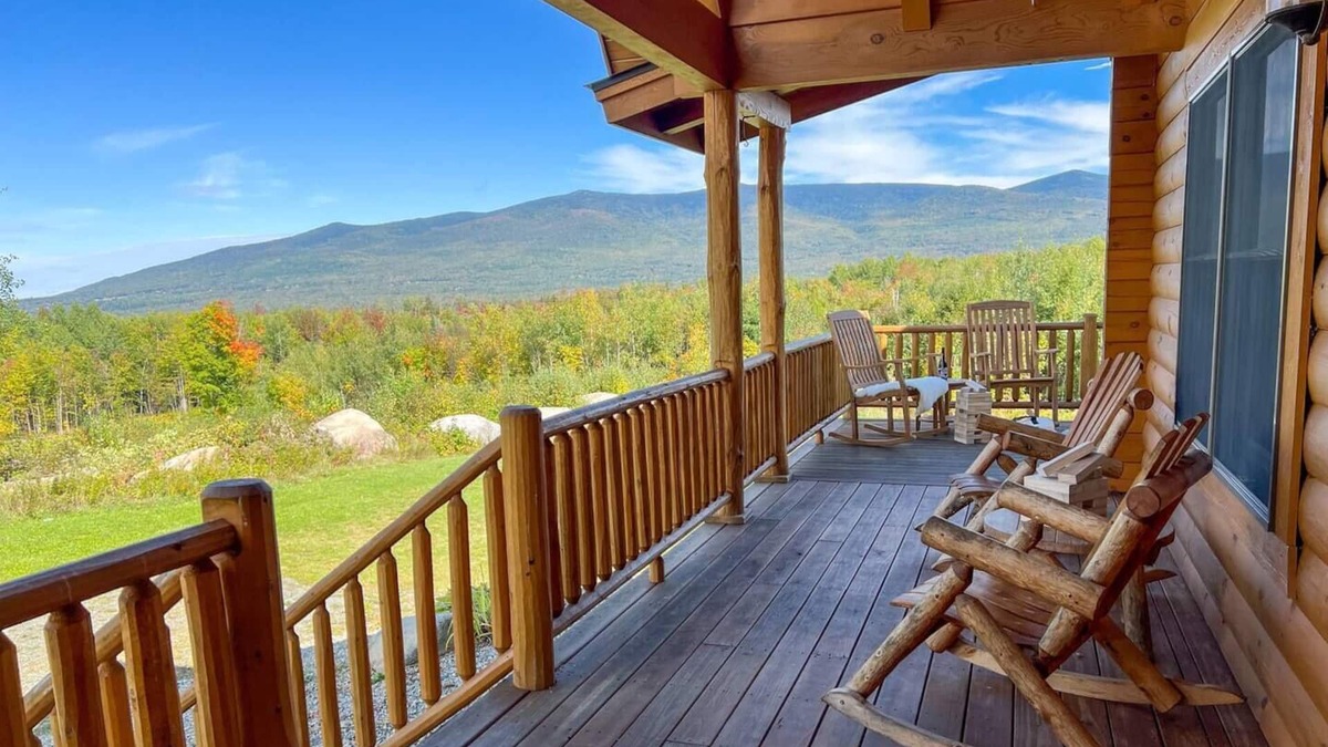 Jefferson Cabin | Ultimate Luxury Lodge in NH: Ski-Hottub-Pool Tbl-Yoga-Hike