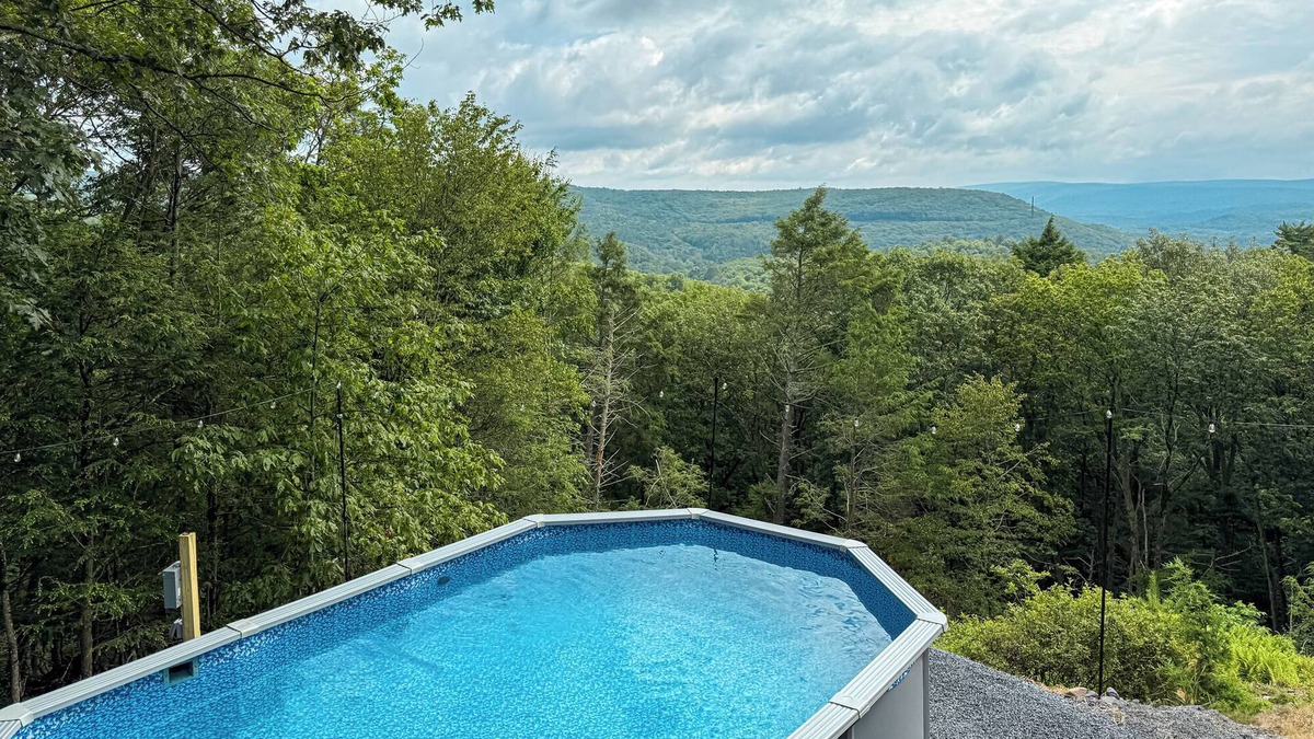 East Stroudsburg House | Ultimate Mountain View Retreat w/Private Pool, Hot Tub, Sauna, Cold Plunge