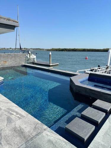 Paradise Point House | Ultimate waterfront Mansion
