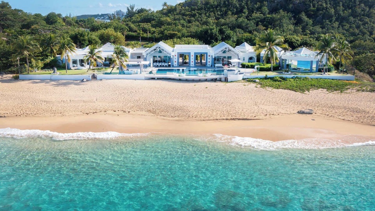 Les Terres Basses Villa | Ultra-Luxury Beachfront Villa on Baie Rouge, St. Martin