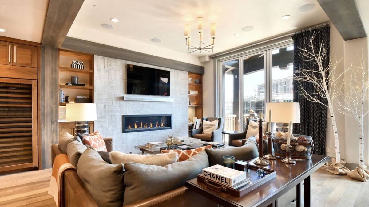 Empire Pass Condo | Ultra-Modern Condo with Entertainment Room and Lodge Amenities