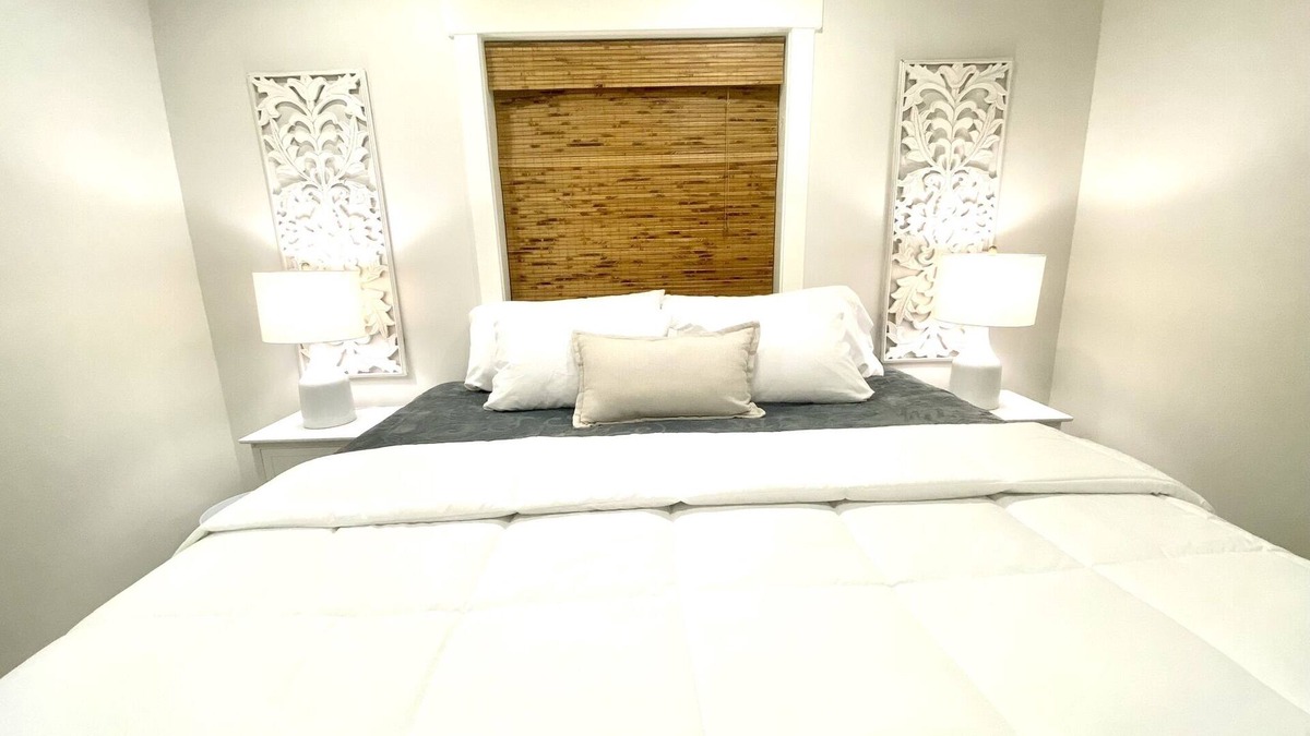 Rexburg Apartment | Ultra Modern Superior Suite-Free Breakfast&Dinner