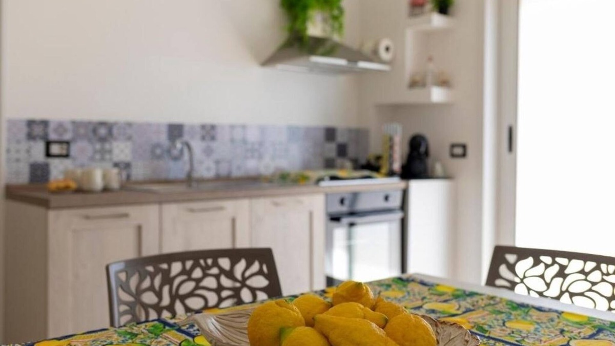 Picanello-Ognina-Barriera-Canalicchio House | Umberto Home 303
