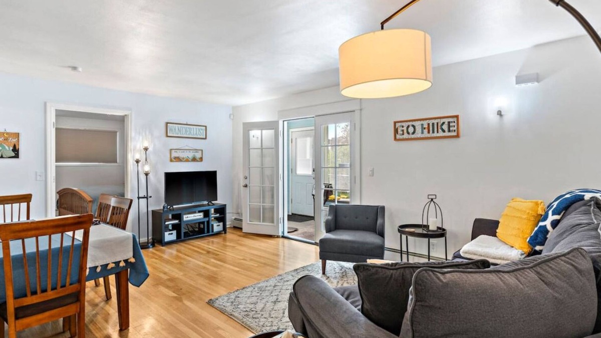 University Area House | UMED Area - Close to Universities & Hospitals