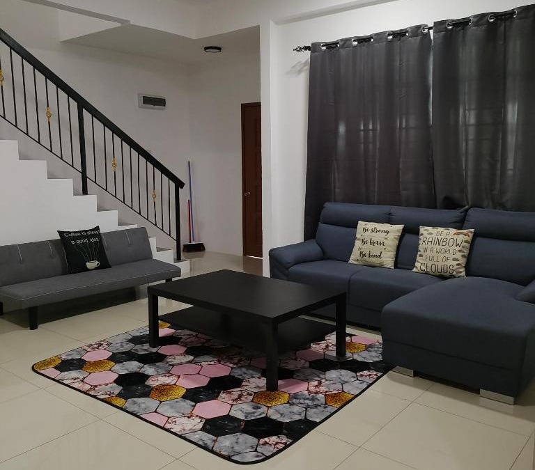 Tawau House | Ummik Homestay