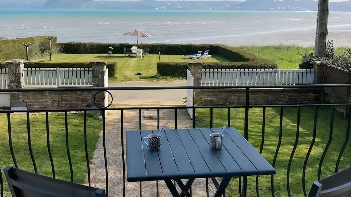 Plestin-les-Greves House | Un bout du monde rien qu'à vous - House facing the sea, enclosed garden, 2 bedrooms