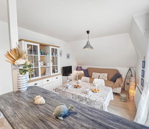 Cabourg Apartment | Un souffle marin dans ce F2 à Cabourg