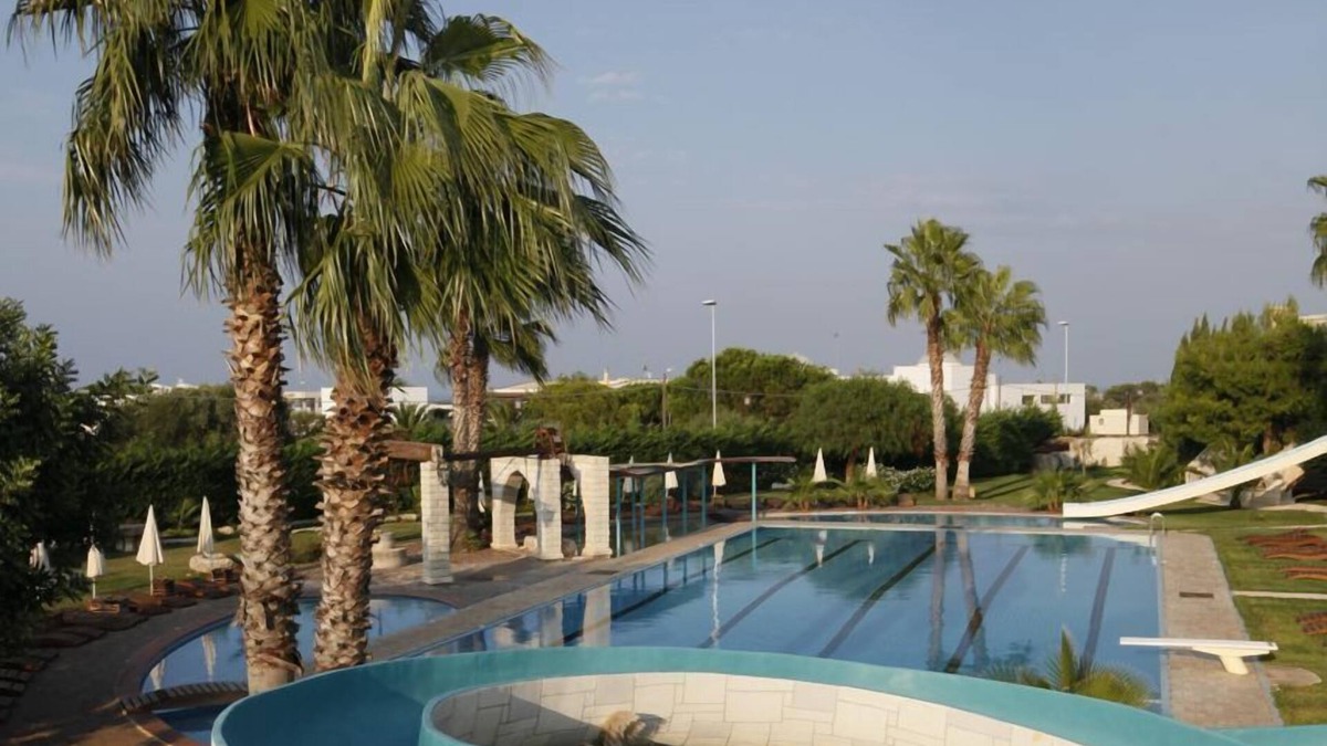 Noicattaro Hotel | UNAHOTELS Regina Bari