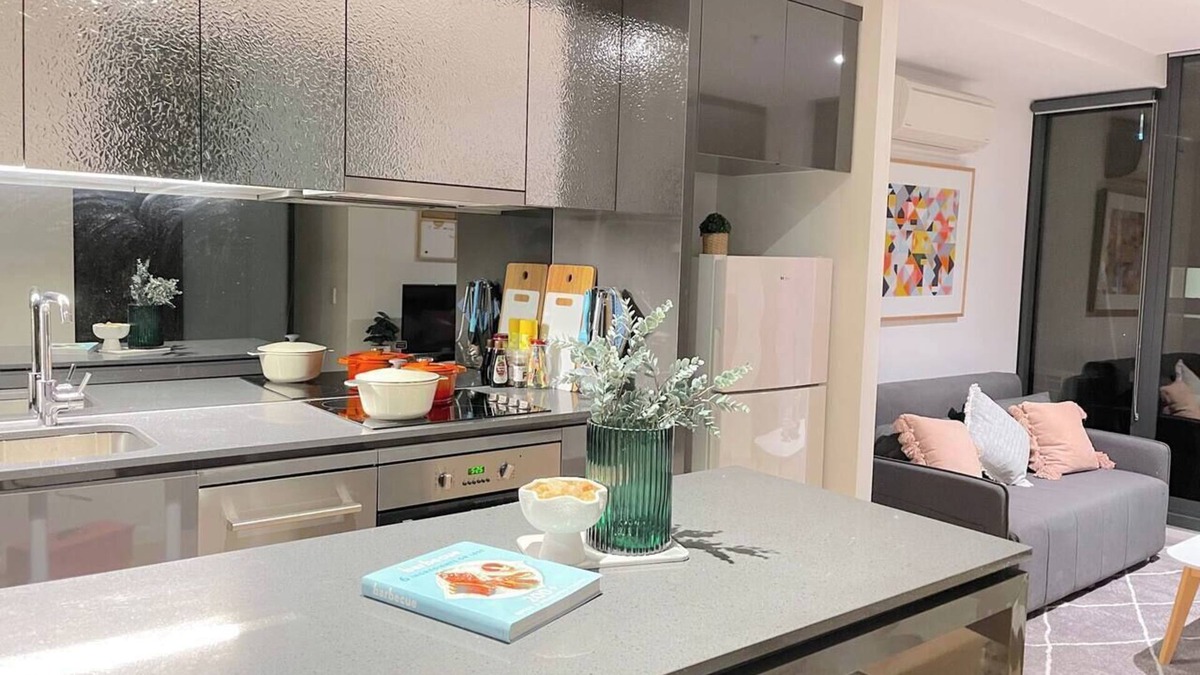 Melbourne Central Business District Apartment | Unbeatable Convenience – SouthernCross CBD Gateway