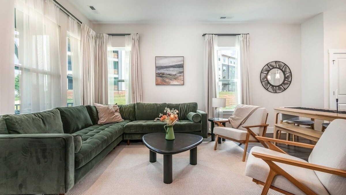 Charlotte House | UNCC 4BR | Pet-Friendly Stay