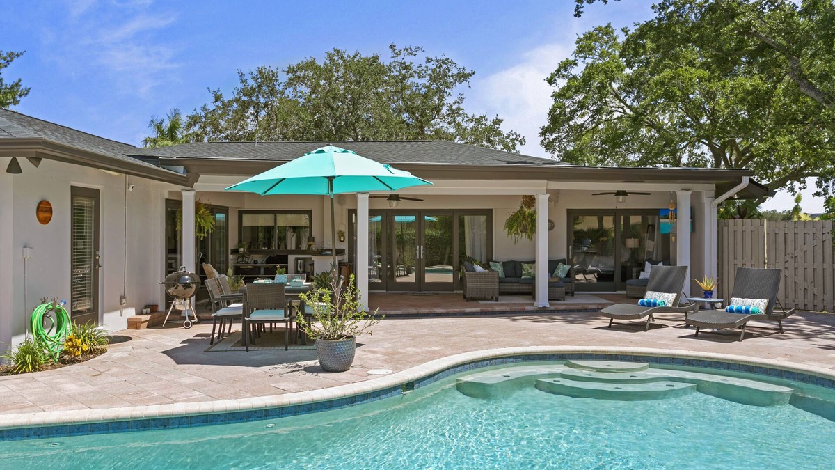 Culbreath Isles House | Undamaged by Hurricane with Heated Pool and Arcade!