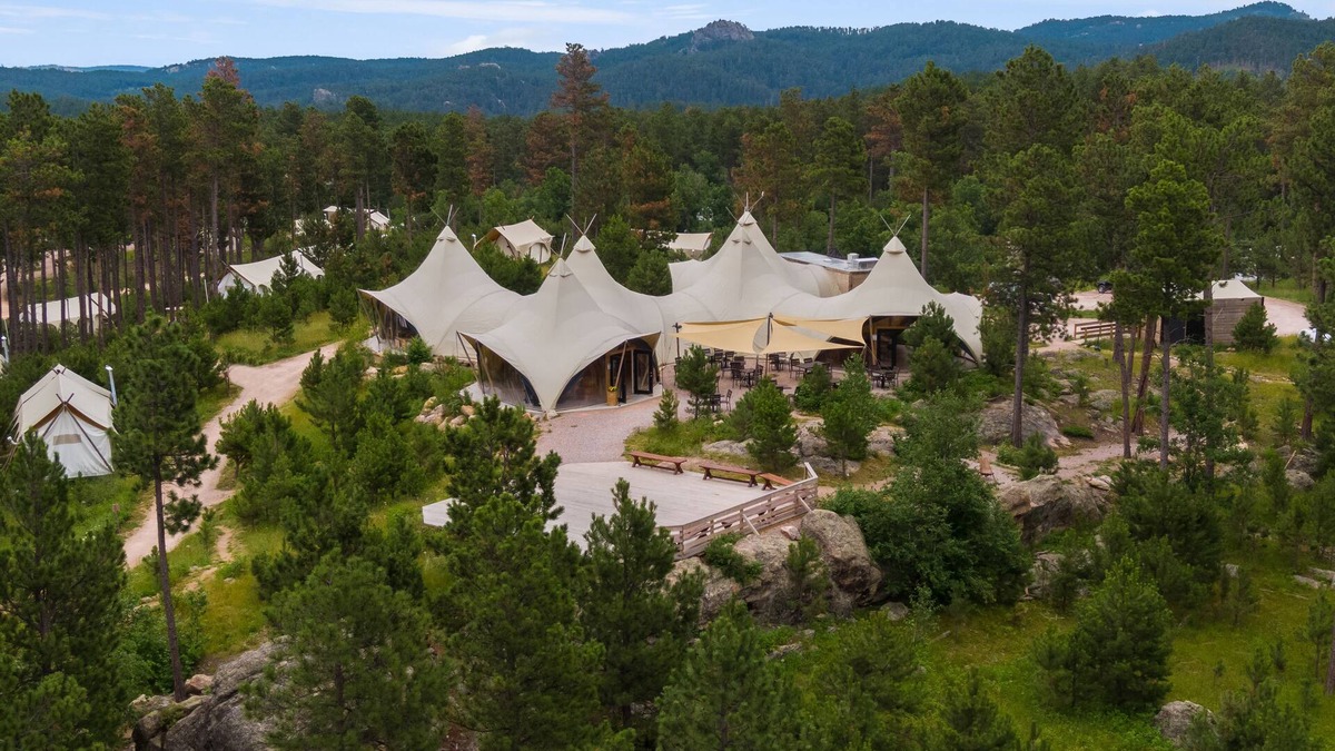 Keystone Cabin | Under Canvas Mount Rushmore