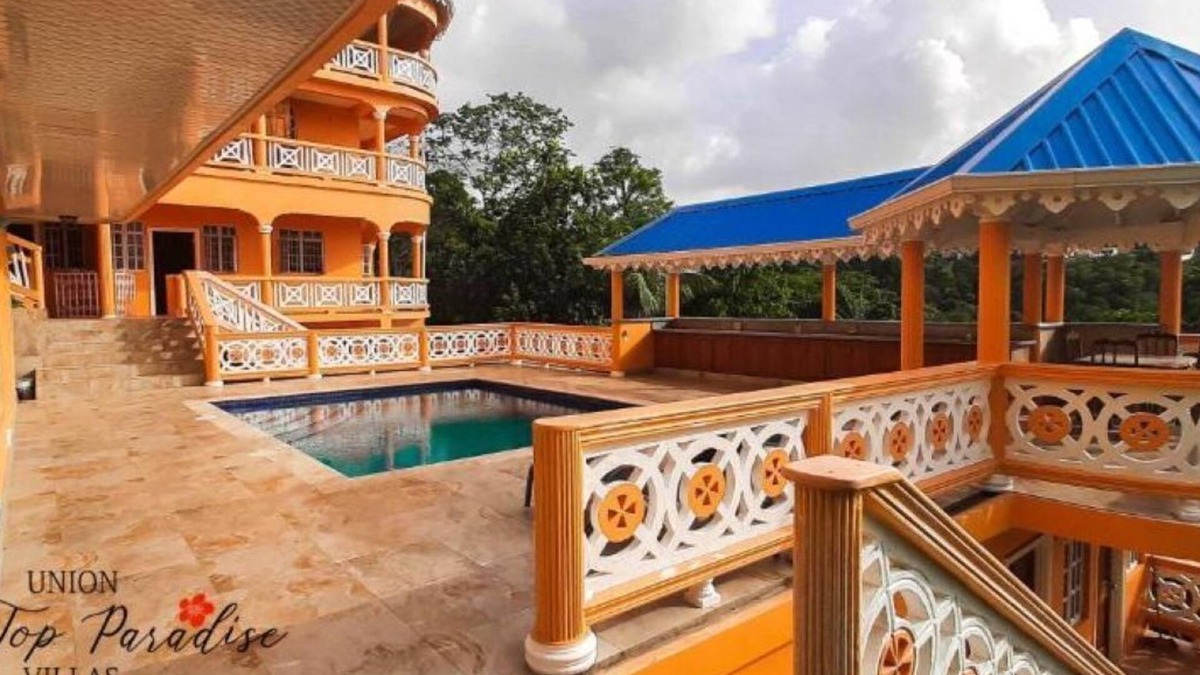 Castries Apartment | Union Hilltop Paradise Villas - Premium Poolside Villa with Scenic Views