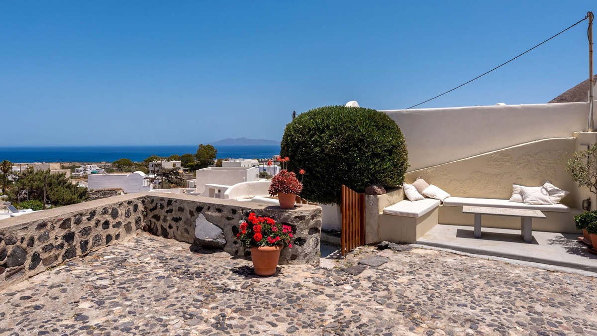 Episkopi Gonias Cottage | Unique 300-year-old restored Guesthouse