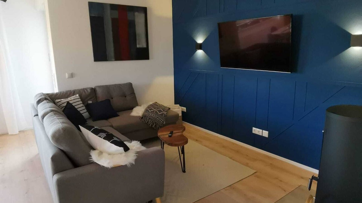 Petting Apartment | Unique and modern apartment with designer bathroom and balcony
