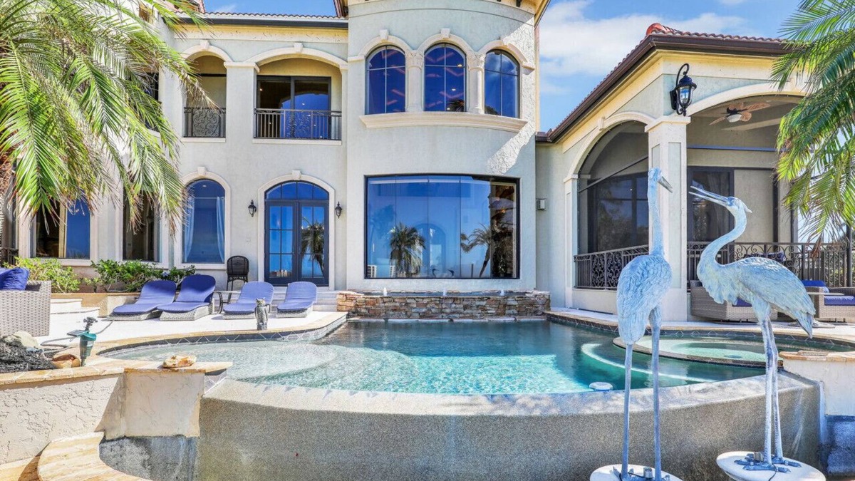 Marco Island House | Unique Bayfront Mansion Retreat