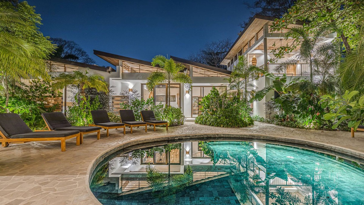 Playa Guiones Villa | Unique Beautiful Beachfront Property w/Private Beach path Pool