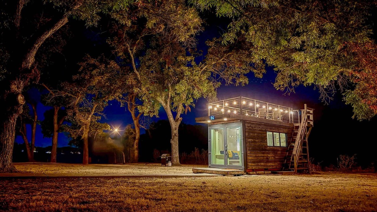 Waco Cabin | Unique Container Home in Waco