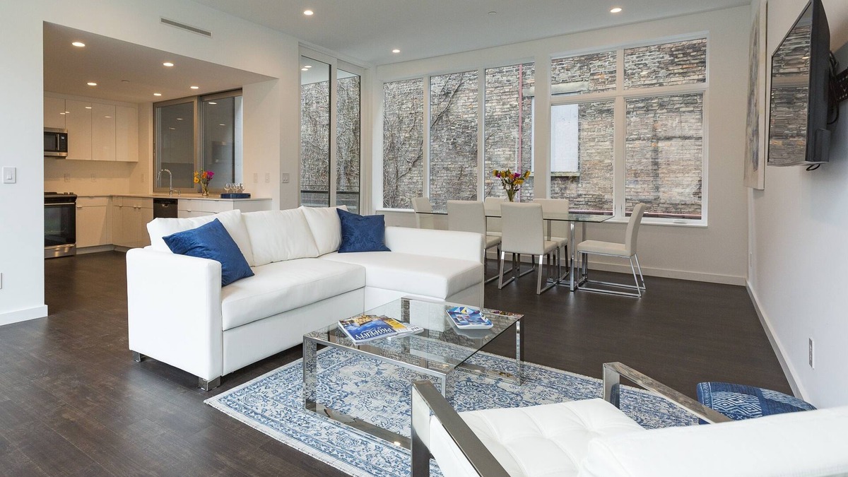 Over-the-Rhine Apartment | Unique, contemporary 1,600ft2 2BR/2.5BA apt - OTR