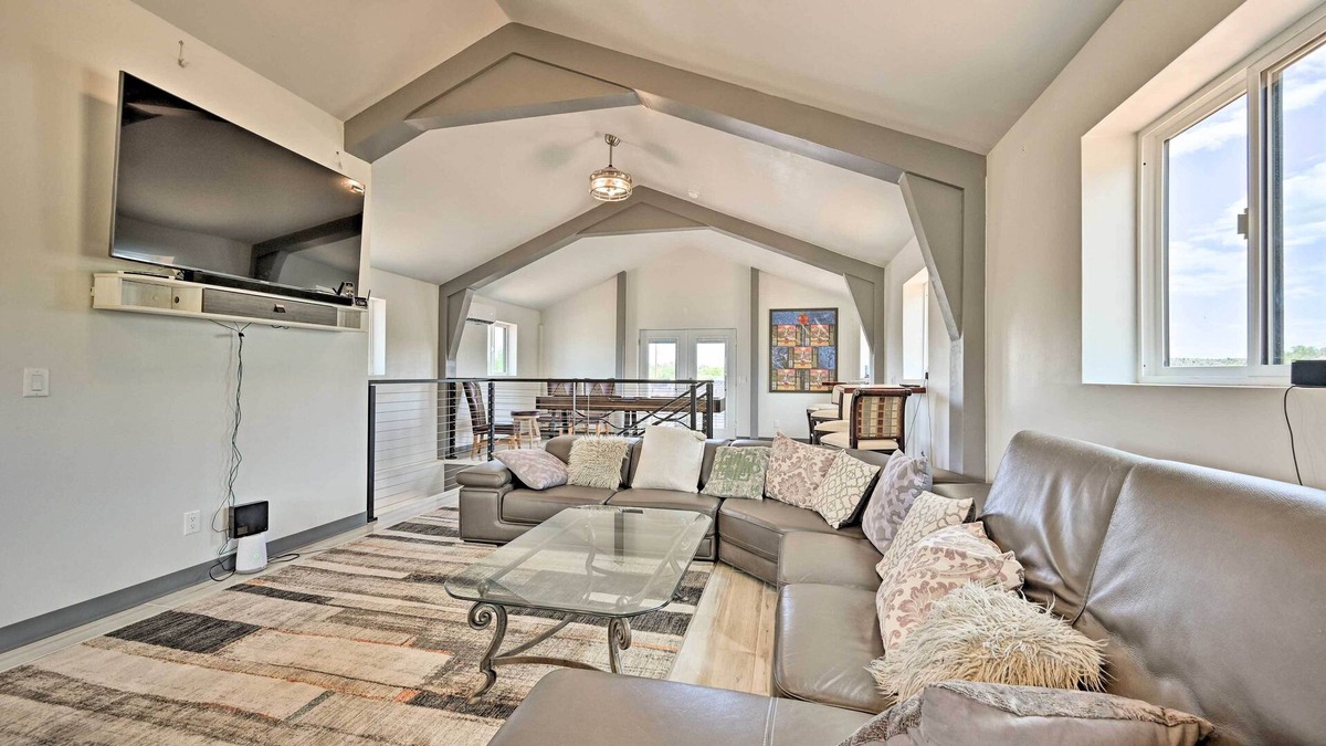 Cornville Cottage | Unique Cornville Retreat w/ Game Room & Deck!