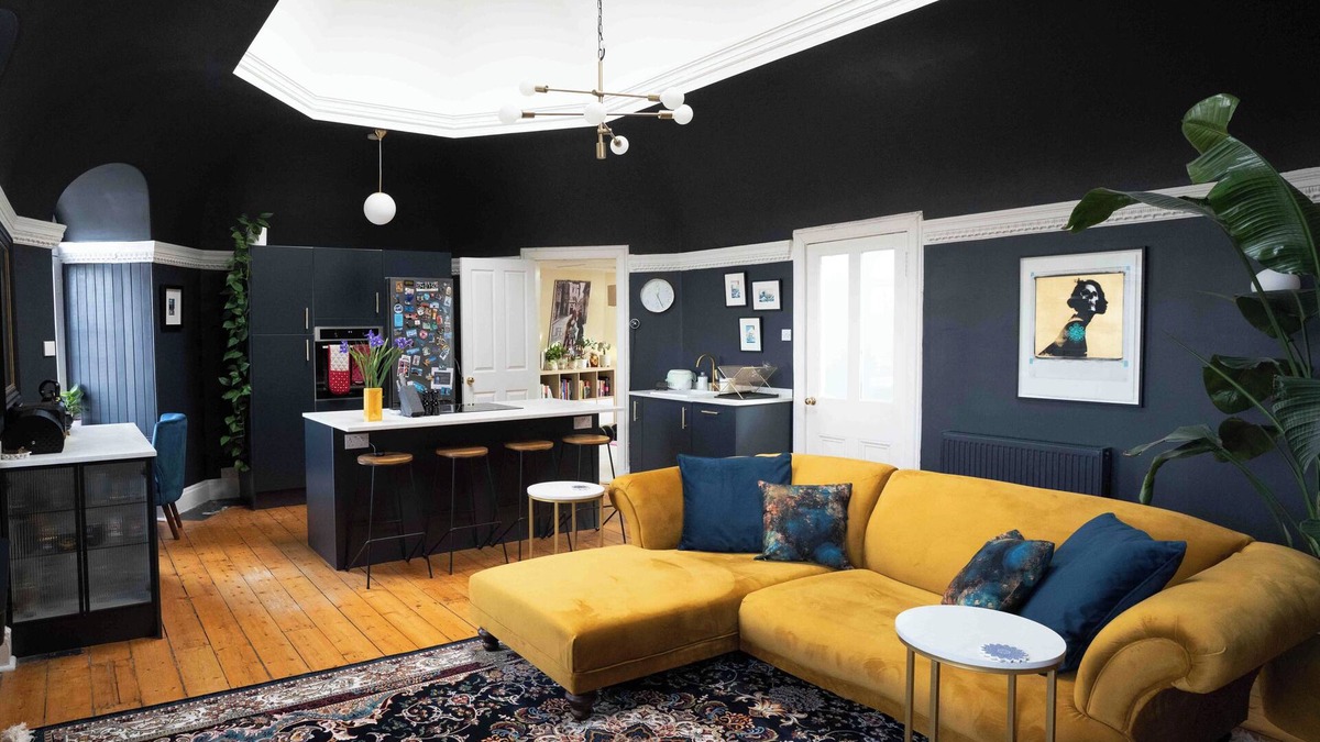 North West Apartment | Unique flat in leafy location by Glagsow's Botanic Gardens. Walk to West End!