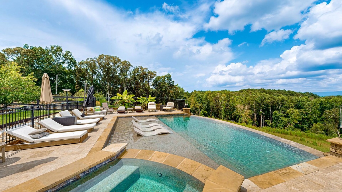 Talking Rock House | Unique home w/ping-pong, pool table and access to shared infinity pool & hot tub