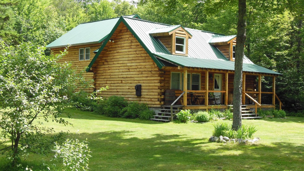 Twin Mountain Cabin | Unique Log Cabin in a Private White Mountain Setting with Spectacular Views