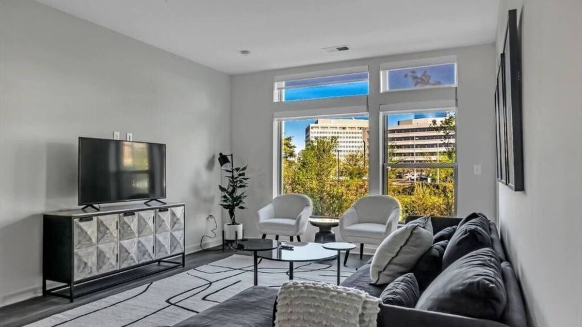 McLean Apartment | Unique Monochromatic 2BR/2BTH Tysons w Amenities + Mall/Gym/Balcony/Pool