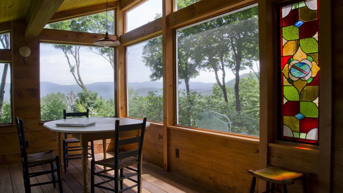 Warren House | Unique mountain side home 1 mile from Sugarbush Ski & Golf Resort