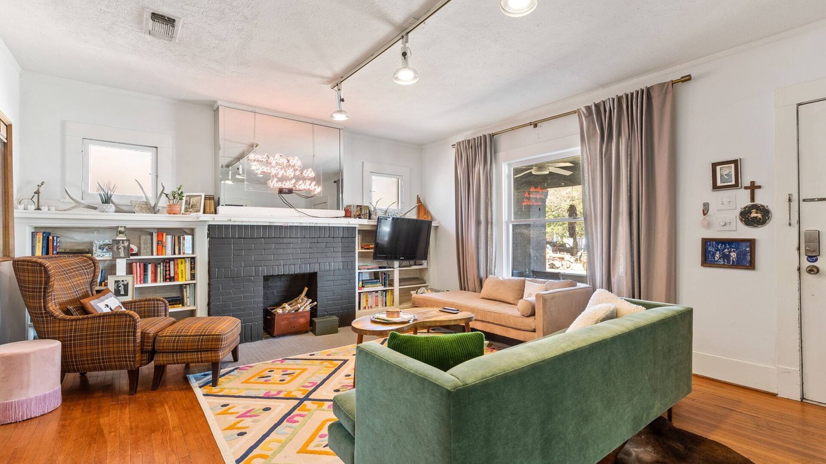 Fort Worth Cultural District House | Unique Space In the Heart of Culture District!