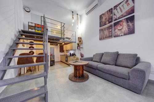 Hamrun Apartment | Unique studio loft, walking distance to Valletta