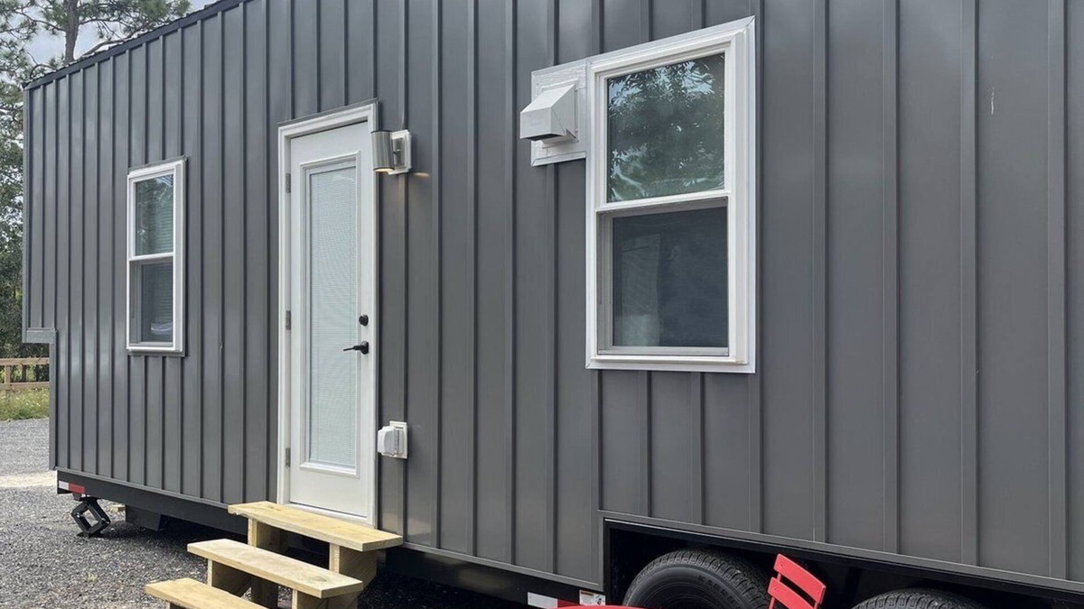 Perry Apartment | Unique tiny home experience in a one of a kind tiny home park