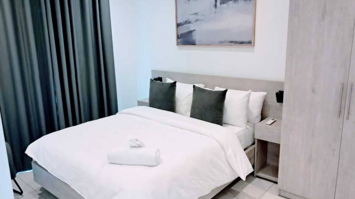 Accra Apartment | Unique Two Bedroom Apartment @ Loxwood House