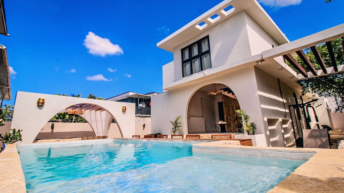 Carcel House | Unique Villa in Downtown Mayaguez