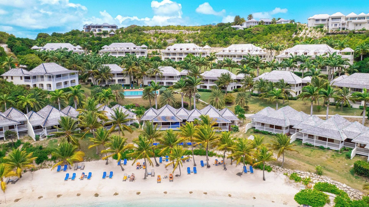 Buckleys Village House | Unit 1102 - Beach Cottage - Antigua Residence.