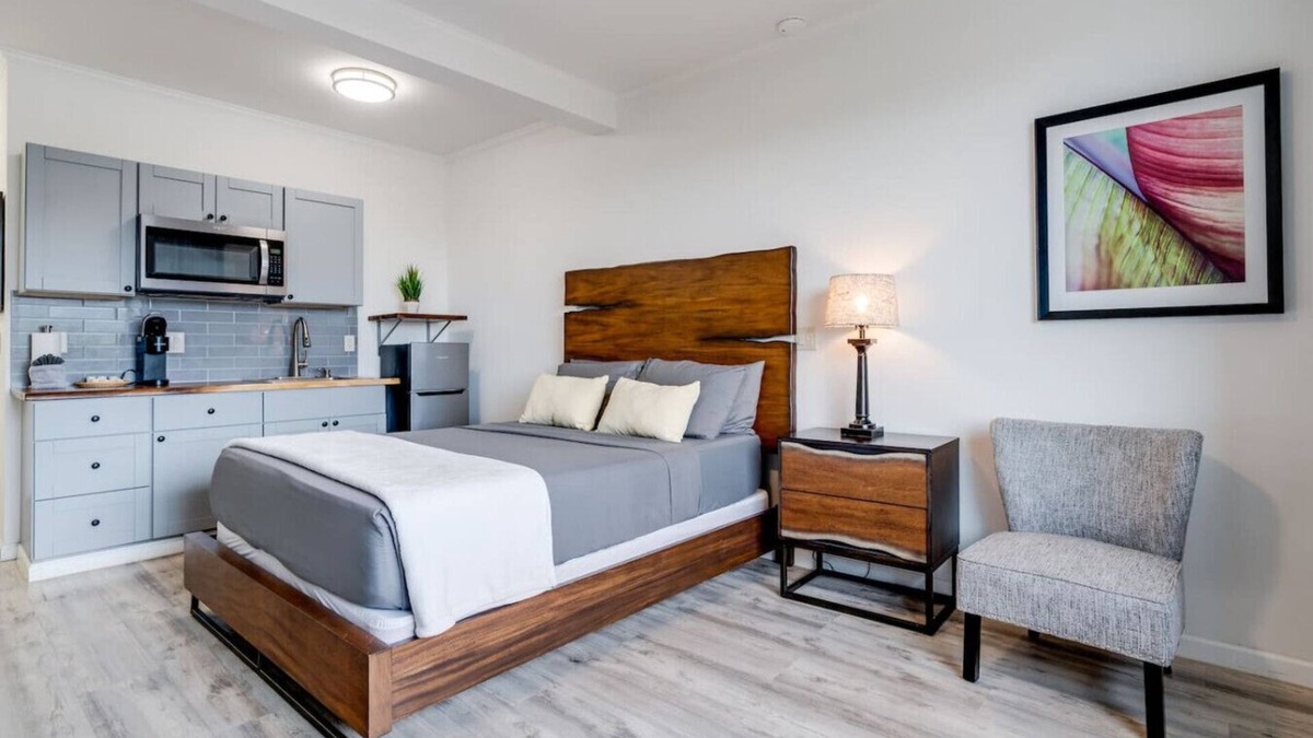 Wailuku Apartment | Unit 16 Maui Ohana Modern Studio
