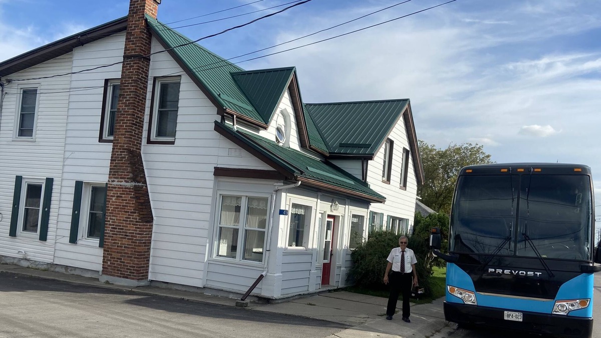 Frankford Apartment | Unit A - Century House on Trent River